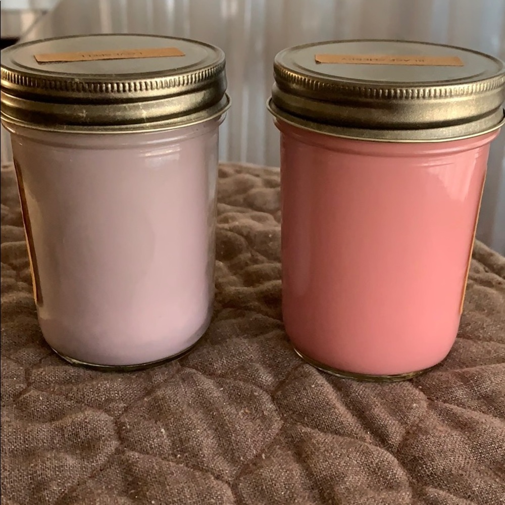 2- 8 Oz Make peace Naturals Soy Wax Candles - Picture 4 of 6
